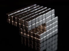 Jak wybrać magnes neodymowy i korzystać z niego bezpiecznie