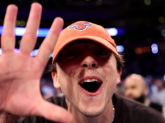 Świat kultury wysokiej dziękuje za "Efekt Chalameta". "Na zdrowie, Timmy!"