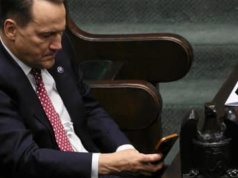 Dziwna tolerancja wobec ambasadora USA. A może szefowi MSZ popsuła się apka X?