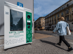 System kaucyjny rośnie szybciej niż infrastruktura. Konsumenci korzystają, ale narzekają na dostępność