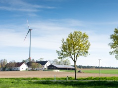 Fundusz partycypacyjny zamiast prosumenta wirtualnego. MKiŚ proponuje 20 tys. zł za MW dla sąsiadów turbin