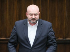 Co dalej z ustawą o rynku kryptowalut? Na to pytanie odpowie poseł Konfederacji