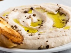 Wcale nie hummus i nie popularne pasty. To smarowidło wesprze twoją odporność