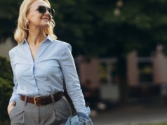 50-tki są jednogłośne: te buty z wyprzedaży w CCC latem zaleją ulice. Sinsay też tnie ceny