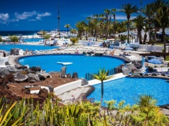 Puerto de la Cruz rewitalizuje Costa Martiánez. Nowe leżaki, parasole i wyższa jakość gastronomii