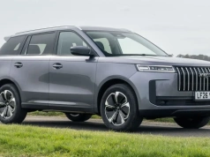 Jaecoo 5 z nowym silnikiem. Tego mu było trzeba