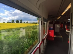 To miał być szybki i tani pociąg do Warszawy. Przewoźnik zrezygnował