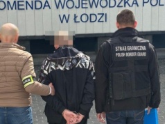 Policjanci rozbili grupę przestępczą zajmującą się nielegalną migracją
