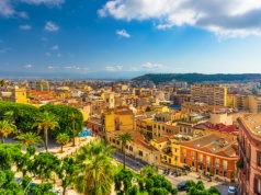 🔥 MEGA 🔥  Sardynia za jedyne 284 PLN 🔥🤯 Loty do Cagliari + noclegi blisko centrum 🏖️☕