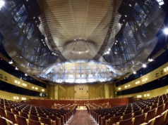 TSUE nie zaskoczył frankowców. Banki: "koniec snu o darmowych mieszkaniach"