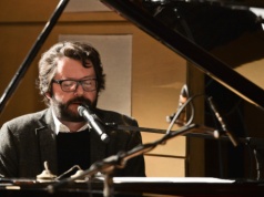 Grzegorz Turnau skomponował muzykę do filmu dla dzieci. Zainspirowała go wnuczka