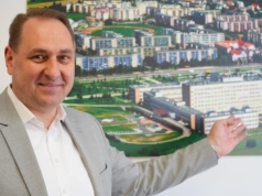 Jak robot Hugo RAS zmienia szpital w Łomży? Dyrektor placówki mówi o kadrach i nowych możliwościach