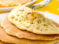 Na deser robię naleśniki tysiąca dziurek. Sama mąka tutaj nie wystarczy