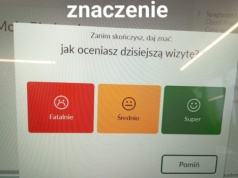 Masz moc przy kasie w Biedronce! Kliknij zieloną buźkę i uratuj premię pracownika