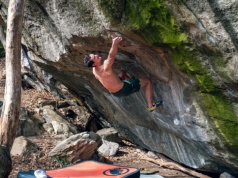 Czym jest styl flash w boulderingu? Zasady