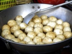 Rewolucja na piątkowy obiad. Zapomnij o panierce, te rybne kulki to kulinarny strzał w dziesiątkę