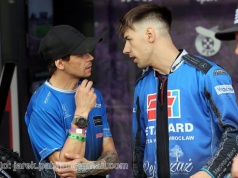 Żużel. Kowalski szczęśliwy po awansie. Mówi, jak się walczy z bratem!