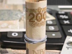 Obrót gotówkowy do 25 000 zł? Posłowie chcą podnieść progi płatności