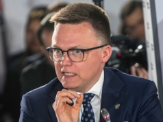 Nawet Hołownia wbija nóż w plecy Hennig-Kloski. "Żadnej łaski tu nie robi"