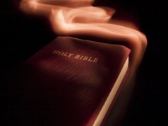 Czytelnictwo Biblii spada, podczas gdy otwartość na Pismo Święte w USA rośnie