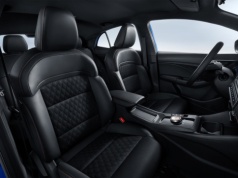 Ten samochód wywraca rynek do góry nogami. Kierowcy masowo zmieniają zdanie