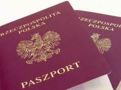Paszport z dostawą do domu. Nowy wzór dokumentu wkrótce