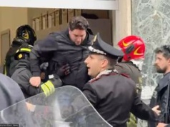 Napad w Neapolu. Zakładnicy bezpieczni, sprawcy uciekli tunelem