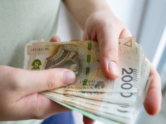 Praca za 11 000 zł i system 2 na 1. Stabilne warunki i jasne zasady