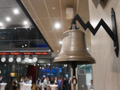 Rex Concepts rozpoczyna IPO i odkrywa karty. Burgery i kurczaki podbijają giełdę