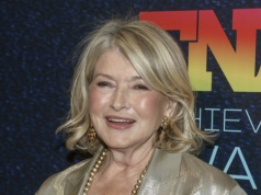 Strzał w dziesiątkę na komunie dla seniorek. Ten strój "odejmuje lat"