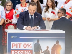 PIT zero dla rodzin dwa plus? Co dalej z ustawą, która miała zwolnić wiele rodzin z podatku?