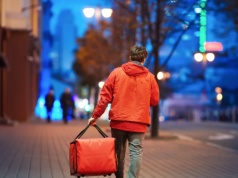 Pracował cztery godziny dziennie i zarobił na wakacje we dwoje. Tak Białorusin mówi o Polsce