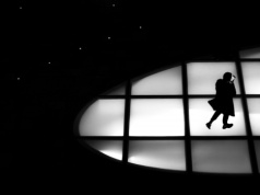 Wywiad strategiczny kontra politycy