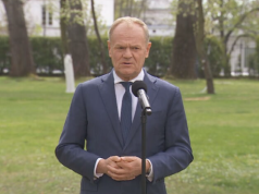 "Brudne rosyjskie pieniądze". Tusk o "smutnym" dniu PiS i Konfederacji