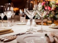 Sezon bez drugich szans. Dlaczego w gastronomii liczy się nie tylko przygotowanie, ale i partner, który odbiera telefon