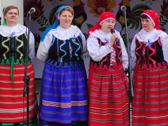 50 tys. zł na start, a kolejne 25 tys. zł co roku. PSL "ratuje" zespoły ludowe