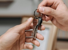 IKONOWICZ: Zgodnie z prawem