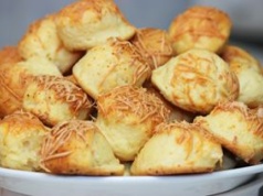 Przepis na bułeczki przywiozłam z Turcji. Najlepsze są wytrawne z pietruszką