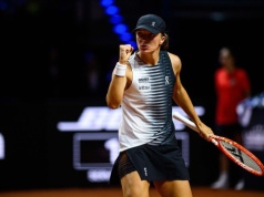 WTA Stuttgart. Gdzie oglądać mecz Iga Świątek - Mirra Andriejewa? Będzie w TV? Kiedy start?