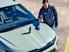 ceramiczna ochrona lakieru – testujemy tanią powłokę ceramiczną w sprayu. Czy to działa?