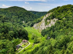 57 km jazdy w dolinie pięknej rzeki. To ma być jedna z najlepszych tras w Polsce