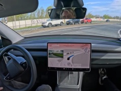 Kiedy Tesla FSD (Supervised) w Polsce? Ministerstwom się nie spieszy, najpierw decyzje na forum unijnym