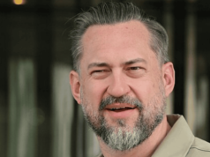 Żona Prokopa usłyszała o jego domniemanym romansie "od pani z warzywniaka". Dziennikarz komentuje