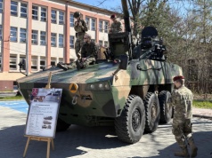 W Skarżysku-Kamiennej rozpoczęły się targi wojskowe