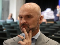 Brzoska uderza w DHL, czyli ciąg dalszy bitwy o podatki