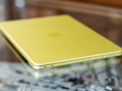 Zapasy MacBooka Neo wyprzedane do maja