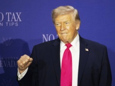 Trump: Iran ogłosił, że cieśnina Ormuz jest w pełni otwarta