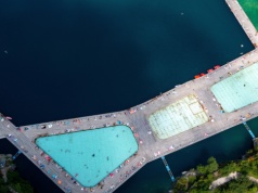 Kraków wprowadza opłaty za pomosty na Zakrzówku. Nowe zasady nie obejmą każdego