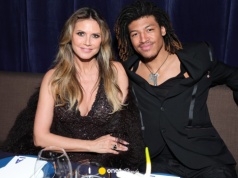 Heidi Klum cała w prześwitach obok 20-letniego syna. Nie pozostawiła wiele wyobraźni