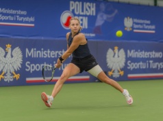 Iga Świątek odpadła w Stuttgarcie. WTA 125 w Oeiras – Maja Chwalińska w półfinale